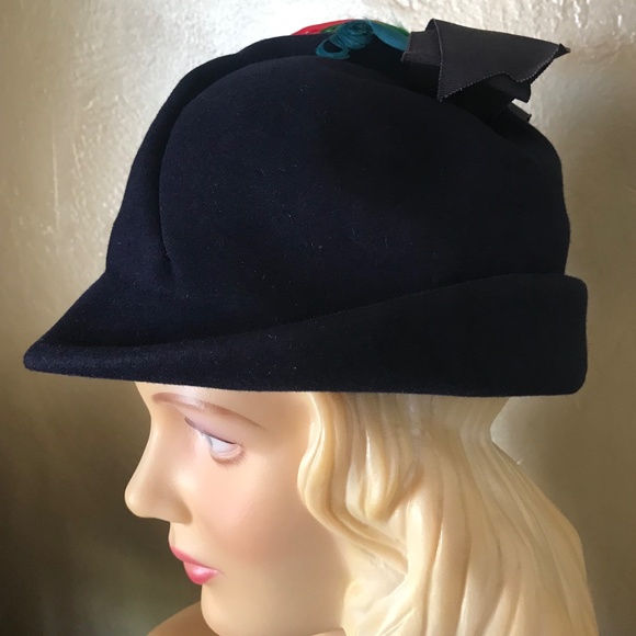 GLAMOROUS VINTAGE NAVY BOWLER HAT WITH PLEATED CROWN, GROSGRAIN BOW & FEATHERS main image 6
